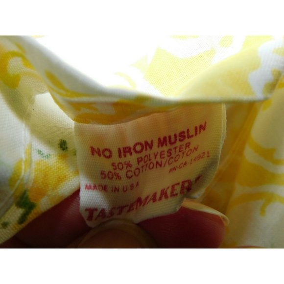 VTG Shabby Chic Yellow Cameo Rose Full / Double Flat Sheet Ruffle Edge Cottage - Picture 3 of 8